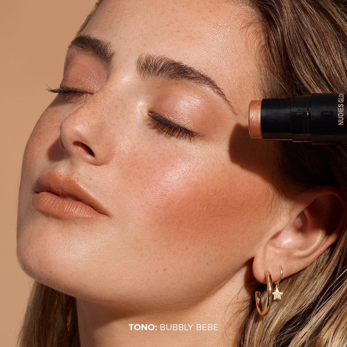 NUDIES ALL OVER FACE COLOR GLOW (ILUMINADOR FACIAL)